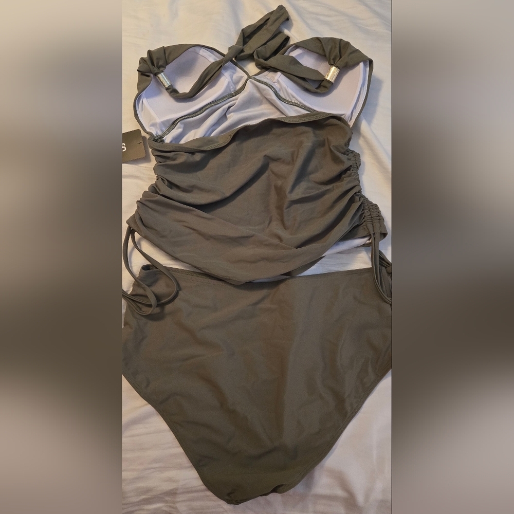 SOLD SUUKSESS Halter Tankini Bathingsuit #413 - Picture 7 of 15